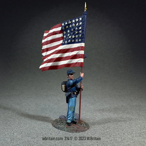 Collectible toy soldier miniature army men figurine Union NCO Flagbearer, 44th New York Infantry.