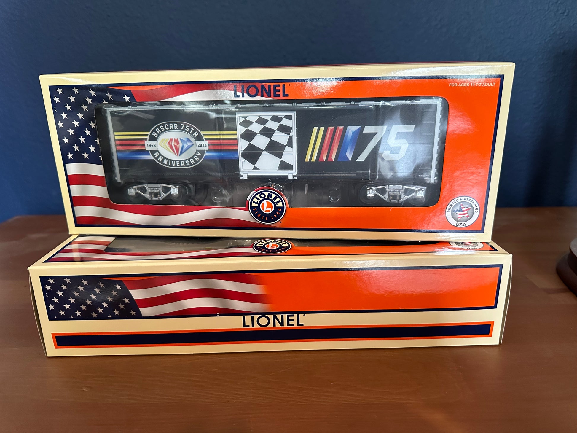 Packaging for Lionel model train rail car o scale Nascar 75th Anniversary.
