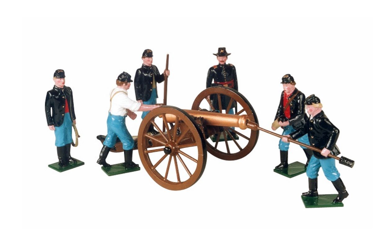 6 figures with cannon
