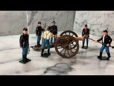 360 view of Collectible toy soldier set Union Artillery with a 12 Pounder Gun.